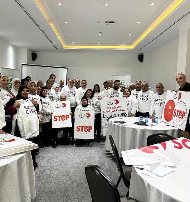 اخر صورة خانة من نحن (1)